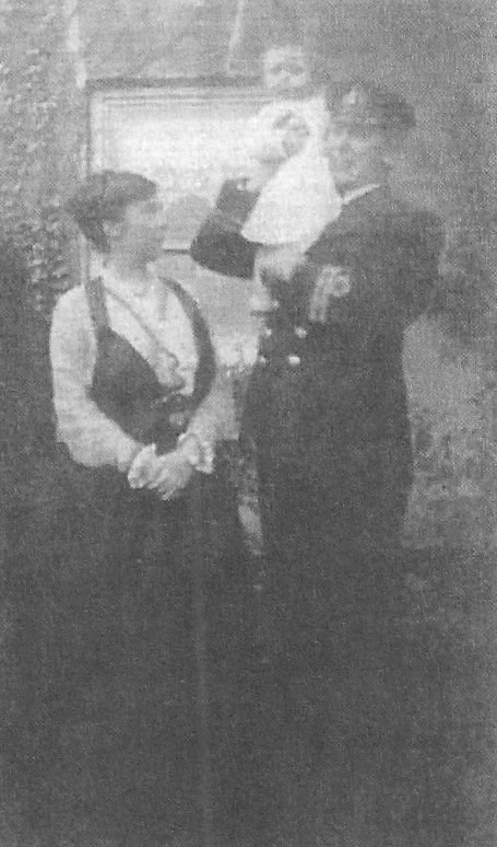 Willie with wife Kathleen and baby Barry